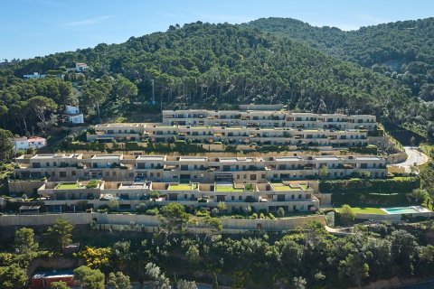 4 bedrooms apartment for sale in Begur, Girona, Catalonia, Spain № 8150 - photo 4