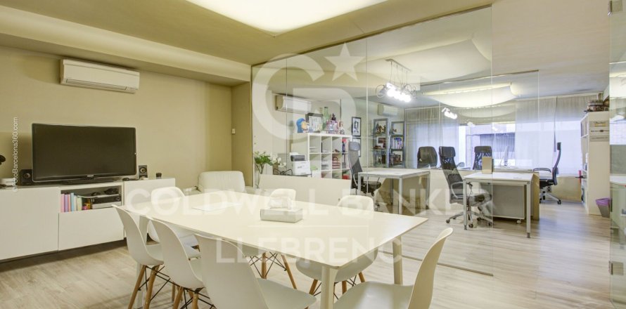 354 sq.m. duplex for sale in Barcelona, Catalonia, Spain № 6073