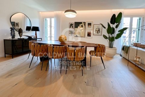 2 bedrooms apartment for sale in Barcelona, Catalonia, Spain № 5989 - photo 4