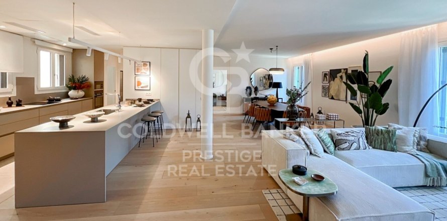 2 bedrooms apartment for sale in Barcelona, Catalonia, Spain № 5989