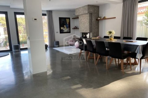 5 bedrooms villa for sale in Castelldefels, Barcelona, Catalonia, Spain № 928 - photo 4