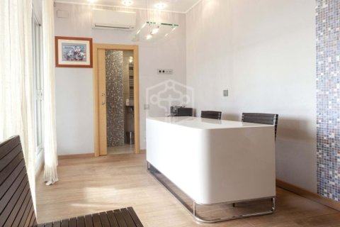 5 bedrooms apartment for sale in Barcelona, Catalonia, Spain № 929 - photo 23