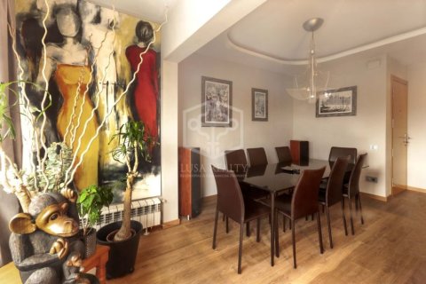 5 bedrooms apartment for sale in Barcelona, Catalonia, Spain № 929 - photo 4