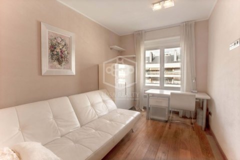 5 bedrooms apartment for sale in Barcelona, Catalonia, Spain № 929 - photo 15