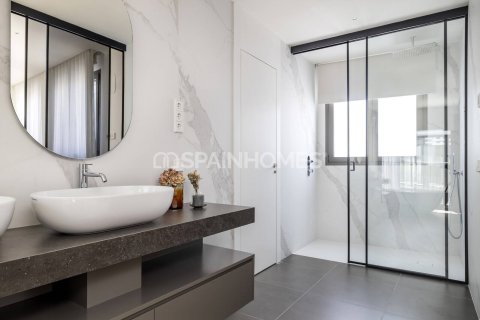 3 bedrooms apartment for sale in Barcelona, Catalonia, Spain № 1773 - photo 15