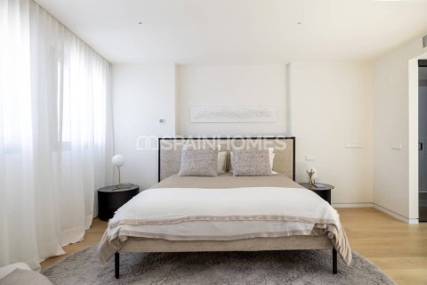 1 bedroom apartment for sale in Barcelona, Catalonia, Spain № 1772 - photo 11