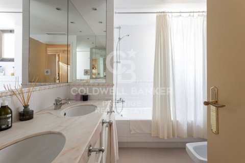 4 bedrooms apartment for sale in Barcelona, Catalonia, Spain № 5840 - photo 22