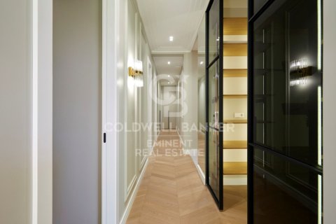 3 bedrooms apartment for sale in Barcelona, Catalonia, Spain № 5842 - photo 15