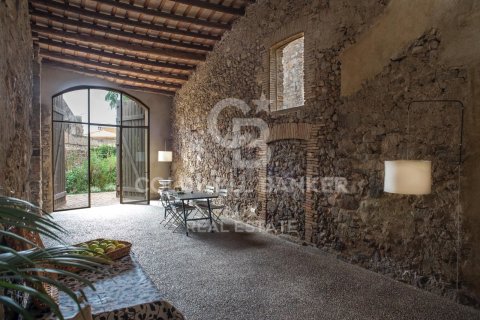 6 bedrooms house for sale in Girona, Catalonia, Spain № 5845 - photo 3