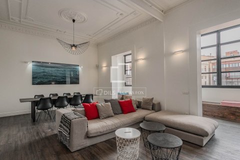 Купить квартиру в Барселона, Испания с 3 спальни, 212м², № 6280 - фото 11