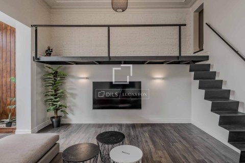 Купить квартиру в Барселона, Испания с 3 спальни, 212м², № 6280 - фото 9