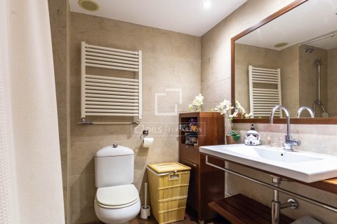 3 bedrooms apartment for sale in Esplugues de Llobregat, Barcelona, Catalonia, Spain № 6279 - photo 28