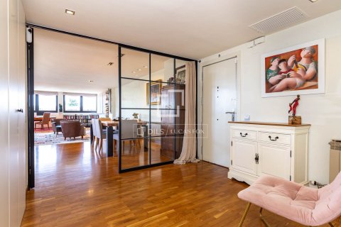 3 bedrooms apartment for sale in Esplugues de Llobregat, Barcelona, Catalonia, Spain № 6279 - photo 14