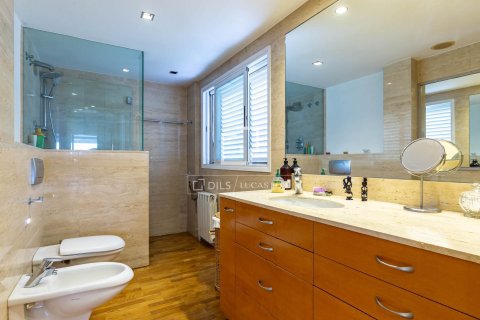3 bedrooms apartment for sale in Esplugues de Llobregat, Barcelona, Catalonia, Spain № 6279 - photo 25