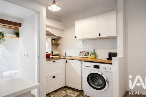 2 bedrooms apartment for sale in Barcelona, Catalonia, Spain № 8318 - photo 6