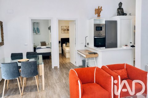 2 bedrooms apartment for sale in Barcelona, Catalonia, Spain № 8318 - photo 2