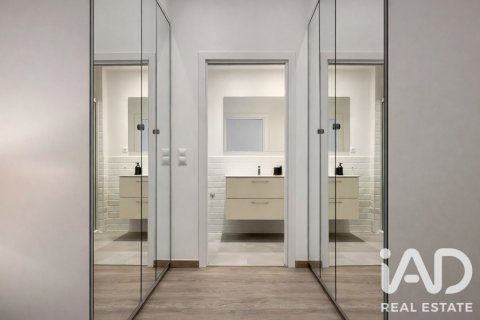 2 bedrooms apartment for sale in Barcelona, Catalonia, Spain № 8318 - photo 10