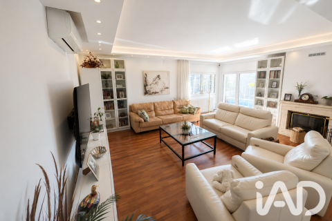 317 sq.m. house for sale in Girona, Catalonia, Spain № 8321 - photo 10