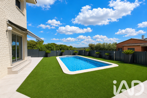 317 sq.m. house for sale in Girona, Catalonia, Spain № 8321 - photo 4