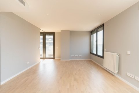 3 chambres apartment à vendre à Badalona, Barcelona, Catalonia, Spain № 3604 - photo 4