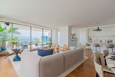 Купить квартиру в Барселона, Испания с 4 комнаты, 252м², № 3601 - фото 3