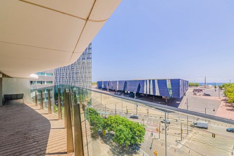 Купить квартиру в Барселона, Испания с 3 комнаты, 166м², № 3602 - фото 9