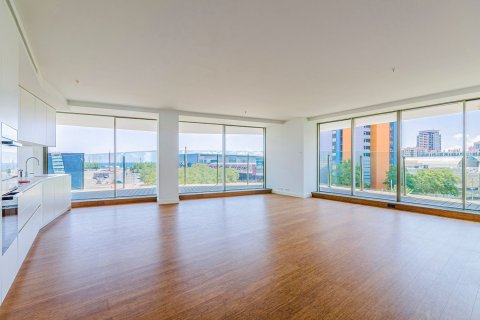 Купить квартиру в Барселона, Испания с 3 комнаты, 166м², № 3602 - фото 10