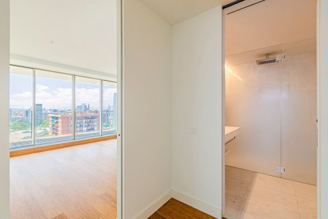 3 chambres apartment à vendre à Barcelona, Catalonia, Spain № 3599 - photo 25