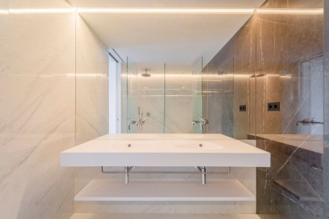 3 bedrooms apartment for sale in Barcelona, Catalonia, Spain № 3598 - photo 28