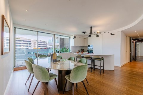 3 bedrooms apartment for sale in Barcelona, Catalonia, Spain № 3600 - photo 21