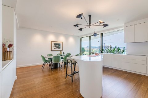 3 bedrooms apartment for sale in Barcelona, Catalonia, Spain № 3600
