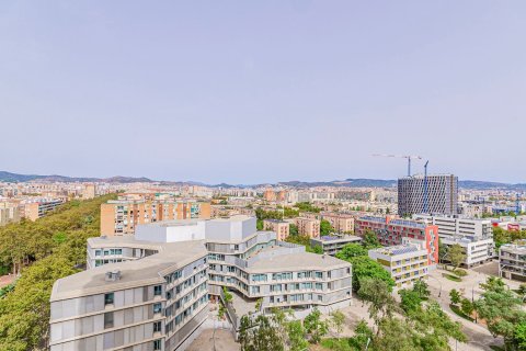 3 bedrooms apartment for sale in Barcelona, Catalonia, Spain № 3600 - photo 8