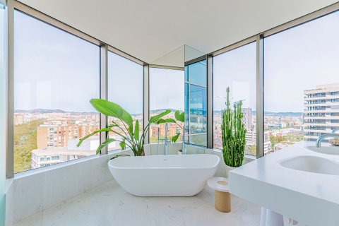 3 bedrooms apartment for sale in Barcelona, Catalonia, Spain № 3600 - photo 11