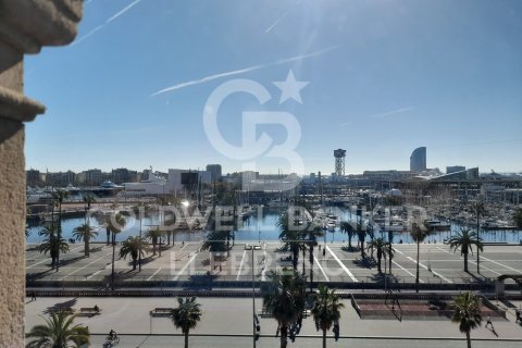 5 bedrooms penthouse for sale in Barcelona, Catalonia, Spain № 7948
