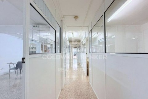 767 sq.m. commercial property for sale in Barcelona, Catalonia, Spain № 7947 - photo 2