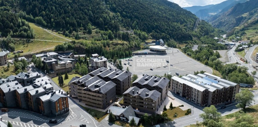 3 bedrooms apartment for sale in Principado De Andorra (Ninguna Poblacion Tiene C.P.), Lleida, Catalonia, Spain № 7806