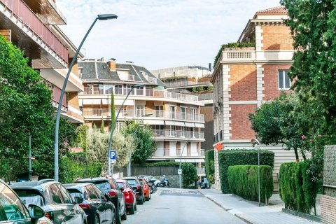 5 bedrooms apartment for sale in Barcelona, Catalonia, Spain № 1535 - photo 11