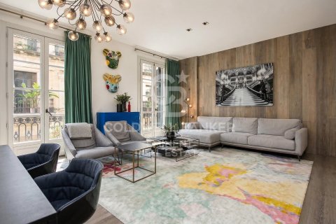 2 bedrooms apartment for sale in Barcelona, Catalonia, Spain № 7773 - photo 26