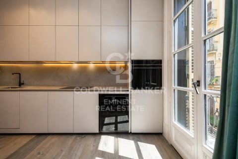 2 bedrooms apartment for sale in Barcelona, Catalonia, Spain № 7773 - photo 16