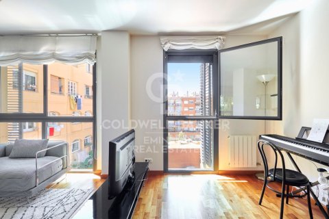 2 bedrooms apartment for sale in Barcelona, Catalonia, Spain № 7770 - photo 23
