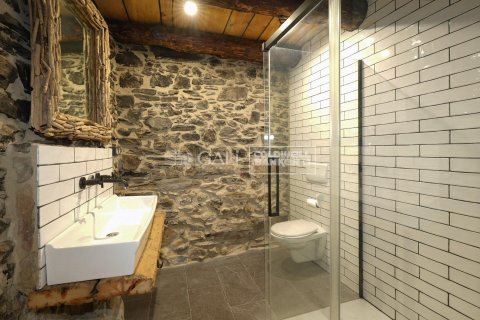 Купить виллу в Андорра, Испания с 4 спальни, 320м², № 5325 - фото 25