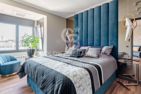 2 bedrooms penthouse for sale in Barcelona, Catalonia, Spain № 5328 - photo 5
