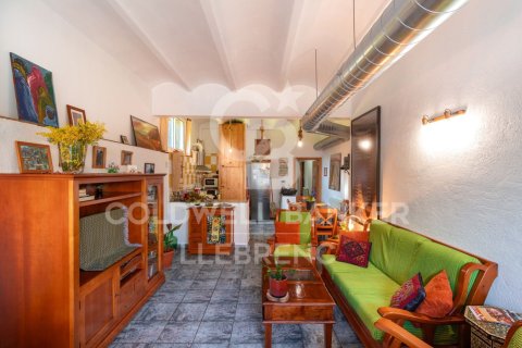 230 sq.m. commercial property for sale in Sant Cugat Del Valles, Barcelona, Catalonia, Spain № 5323 - photo 14