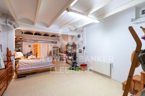 230 sq.m. commercial property for sale in Sant Cugat Del Valles, Barcelona, Catalonia, Spain № 5323 - photo 6