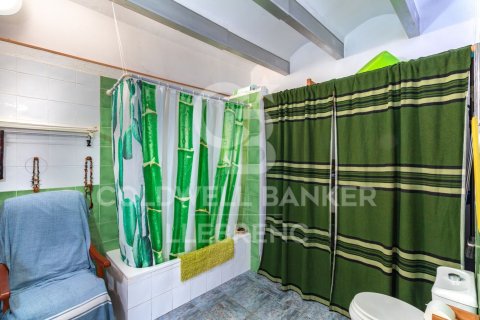 230 sq.m. commercial property for sale in Sant Cugat Del Valles, Barcelona, Catalonia, Spain № 5323 - photo 25