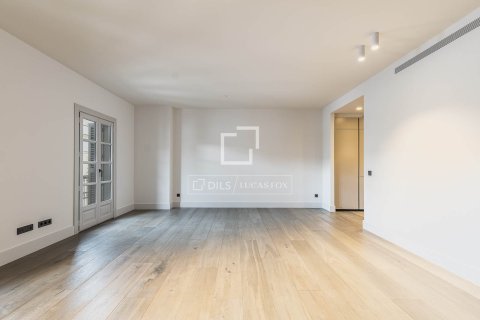 2 chambres apartment à vendre à Barcelona, Catalonia, Spain № 4211 - photo 5