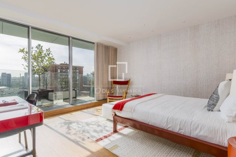 4 bedrooms apartment for sale in Barcelona, Catalonia, Spain № 4209 - photo 16