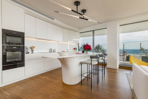 4 bedrooms apartment for sale in Barcelona, Catalonia, Spain № 4209 - photo 6