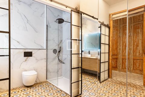3 bedrooms apartment for sale in Barcelona, Catalonia, Spain № 4210 - photo 28