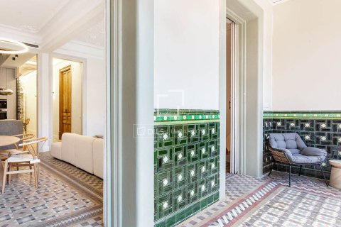 3 bedrooms apartment for sale in Barcelona, Catalonia, Spain № 4210 - photo 18
